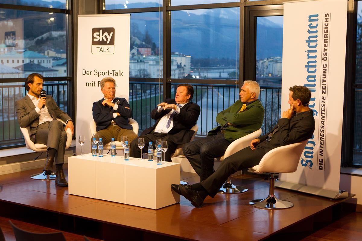 Sky-Talk in Salzburg, 8. April 2015: Moderator Thomas Trukesitz, Rudi Quehenberger, Otto Baric, Hans Krankl und Heribert Weber.